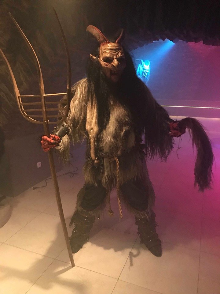 Noční prohlídky v Krampus galerii