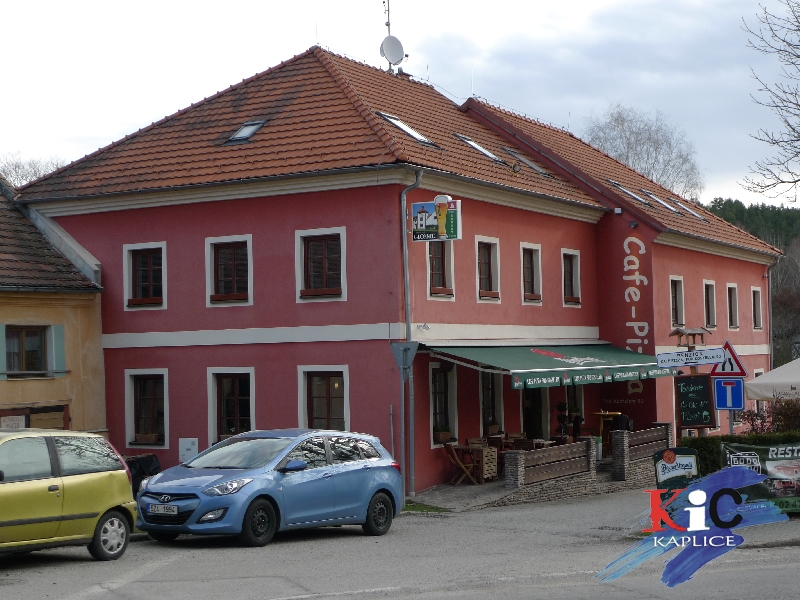 Cafe pizza pod Kostelem